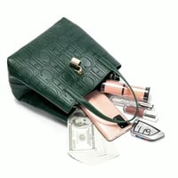 شنطة سي اتش - CH Bag