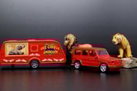 باص و جيب مع حيوانات درزن