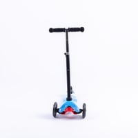 سكوتر أزرق للأطفال