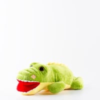 دمية التمساح