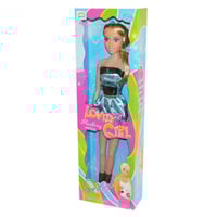 درزن عروسة بفستان ازرق