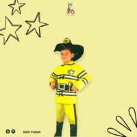 زي تنكري رجل الاطفاء