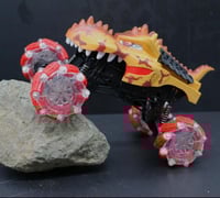 سيارة ديناصور بريموت درزن