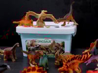 صندوق ديناصورات