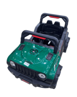 سيارة اطفال