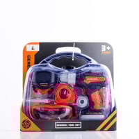 درزن طقم عدة النجار للأطفال