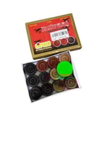 حبوب كيرم مع مضرب