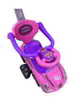 سيارة اطفال