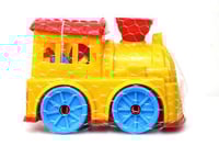 قطار مكعبات