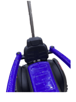 سيارة اطفال