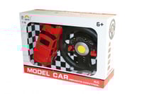 سيارة ريموت حمراء