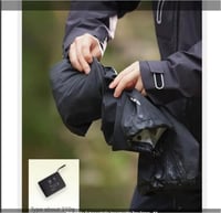 نطلون واقي من المطر اسود