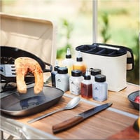 مجموعة زجاجات التوابل المحمولة عدد 8