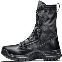 بسطار نايك اسود جبلي مقاس 36.5