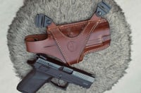 جراب كتف جلدي أفقي فاخر بمخزن مزدوج