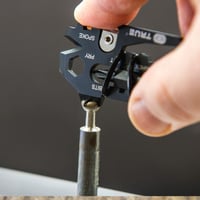 عدة مدمجة True Utility Fishface 18 in1