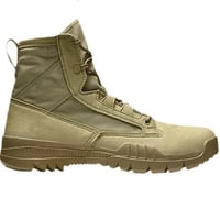 بسطار نايك قصير بيج