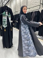 عبايه قماش كتان تراكيب بالجنب كحلي