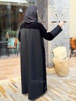 عبايه قماش شاكيرا مع تدخيلات مخمل