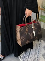 توت باق لويس فيتون