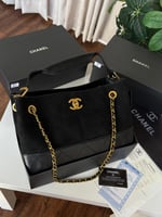 شنطة شانيل شامل الملحقات