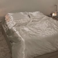 طقم سرير نفرين (250*240*40)