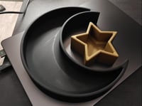 طبق الهلال والنجمة للحلويات أو المكسرات