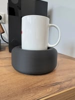 قاعدة رفع الكوب Fellow Aiden