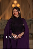 فستان يجمع بين الفخامة والكلاسيكية، بتصميم كاب فاخ...