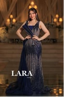 فستان فخم بلون كحلي ،تألق بتطريز لامع يمتد بانسياب...