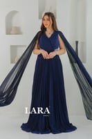 فستان سهرة ناعم فصوص من الخصر