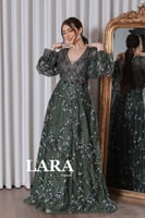 فستان سهرة فخم بتطريز ورود من الترتر