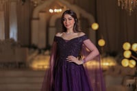 فستان سهرة طويل ومنفوش بقصة سندريلا أو أميرة