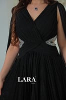 فستان سهرة ناعم فصوص من الخصر