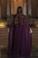 فستان سهرة بلون بنفسجي ملكي داكن، مصنوع من قماش فا...