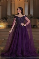 فستان سهرة طويل ومنفوش بقصة سندريلا أو أميرة