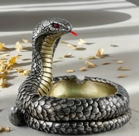 طفاية سجائر انيقة على شكل افعى كوبرا لون فضي ذهبي