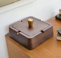 طفاية سجائر خشبية مناسبة للديكور ( عدة اشكال )