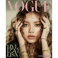VOGUE Magazine 2025.12 Type C Cover LISA Content L...