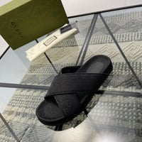 قوتشي صندل رسمي