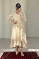 فستان دانتيل فخم وانيق