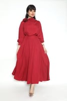 طقم تيور مزين بورده على الصدر