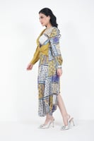 فستان حرير بلاسيه