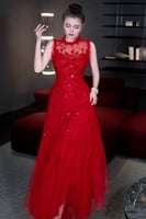 فستان طويل فخم للمناسبات