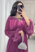 فستان فخم بلاسيه قصه واسعه مرصع بالكريستال على الص...