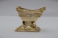 مبخرة ذهبية تراثية