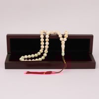 سبحة مستكة مرقطة مع بوكس فاخر