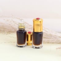 دهن عود هندي