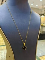 Necklace 18k Gold - عقد فان كليف عيار 18