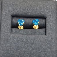 18k Earrings Gold - حلق عيار 18